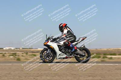 media/Oct-06-2025-2WTD (Mon) [[90522c3a0b]]/B Group/1220pm (Wheelie Bump)/